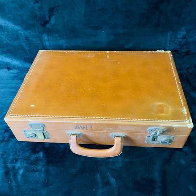 Lot of Briefcases ((BR1-SL)