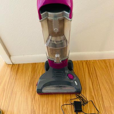 Hoover and Eureka Vacuums (CR-SL)