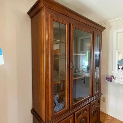 Dark Wood China Cabinet (DR-AW)