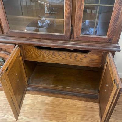 Dark Wood China Cabinet (DR-AW)
