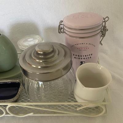 Bathroom Accessories (LR-AW)