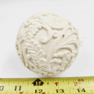 VINTAGE PAPYRUS DETAILED WHITE CHRISTMAS ORNAMENT