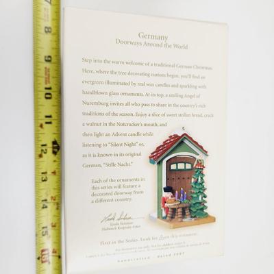 HALLMARKE KEEPSAKE GERMANY DOORWAY AROUND THE WORLD