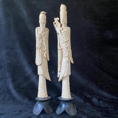 Two Chinese Statues  (BR1-EJ)