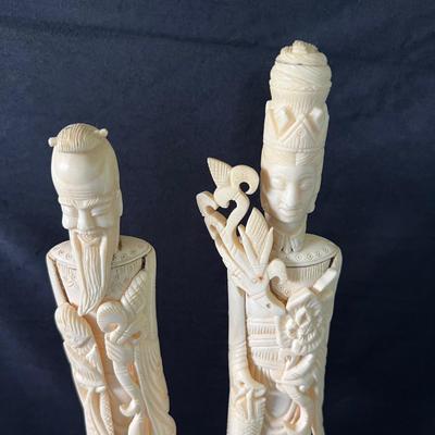 Two Chinese Statues  (BR1-EJ)