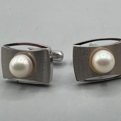 Pair of Retro Art Deco Silver 850 Pearl Cufflinks