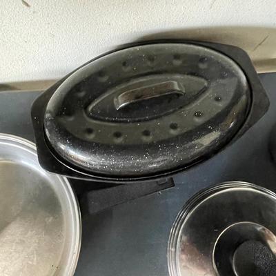 Camping Cooking Supplies (G-AW)