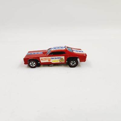 1969 HOT WHEELS PLYMOUTH DUSTER FUNNY CAR TOM MCEWEN REDLINE