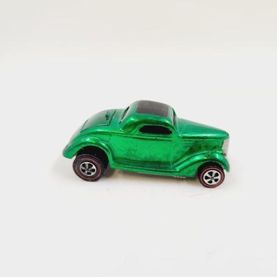 1968 HOTWHEELS REDLINE CLASSIC 36 FORD COUPE GREEN