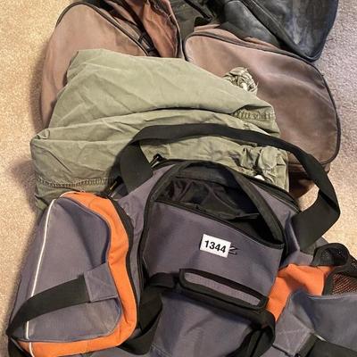 4 Bags