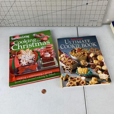 #54 Cooking for Christmas and Betty Crockers Ultimate Cookie Book