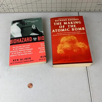 #134 Biohazard and The Making of The Atomic Bomb