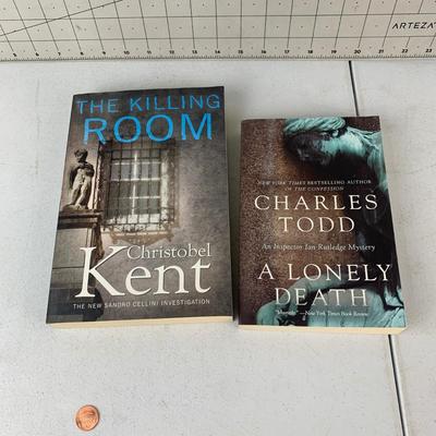 #195 The Killing Room and A Lonely Death