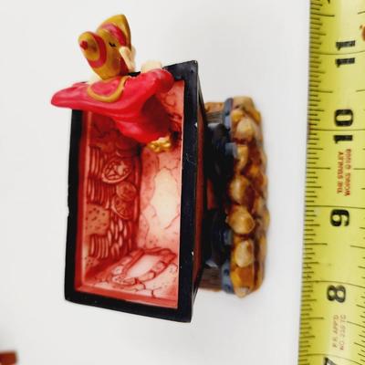 HARRY POTTER LIMITED EDITION SECRET BOXES - HARRY & HAGRID AT GRINGOTS
