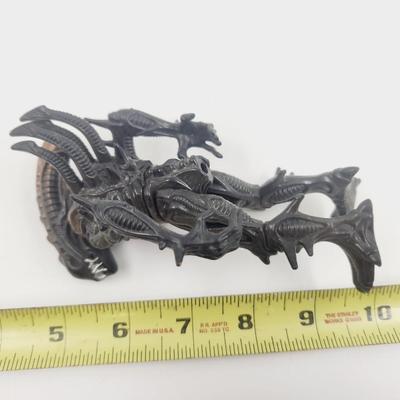1995 KENNER ALIEN ACTION FIGURE