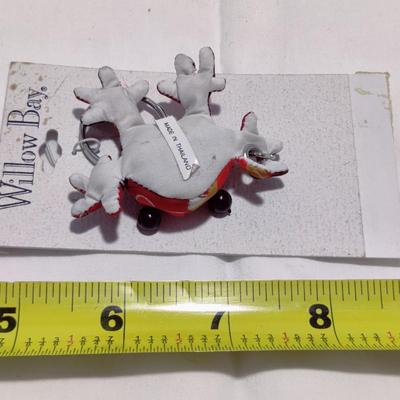 WILLOW BAY SAND FILLED FROG KEYCHAIN