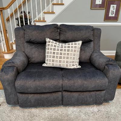 Like new sofa, loveseat and recliner chair in perfect condition
