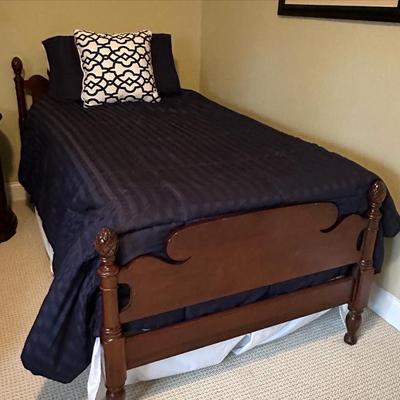 Beautiful antique twin bed