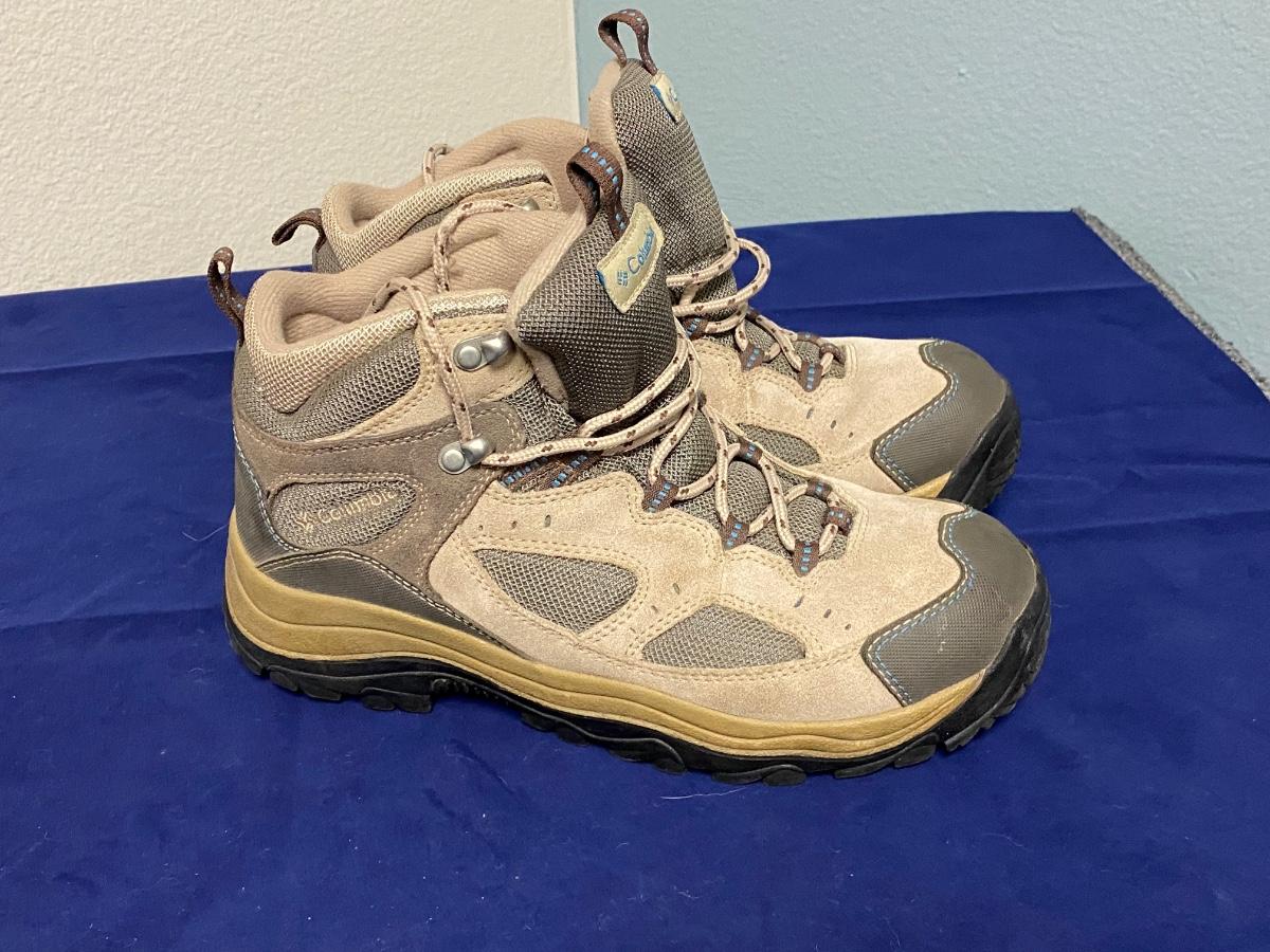 Columbia Footwear Hiking Boots Coremic Ridge Size 9.5 Women's ...