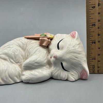 Vintage Artistic Gifts Buena Park White Ceramic Sleeping Cat with Pink Bow Figurine