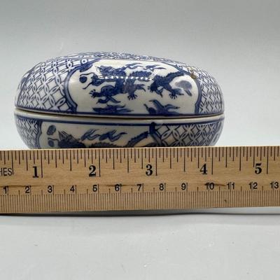 Vintage Andrea by Sadek Porcelain Chinese Dragon Trinket Essence Lidded Bowl
