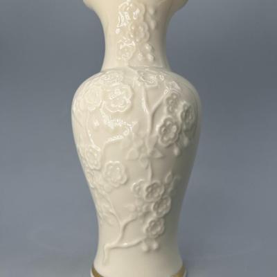 Vintage Lenox Ming Blossom Porcelain Floral Flower Vase Gold Gilt Base