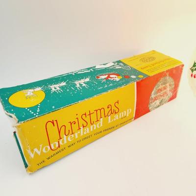 VINTAGE CHRISTMAS WONDERLAND LAMP