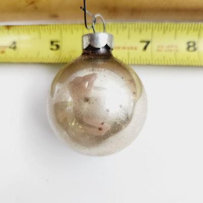 VINTAGE SANTA LAND SHINY ORNAMENS