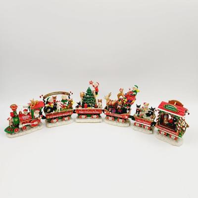 DANBURY MINT CHRISTMAS CHIHUAHUA TRAIN W/ ORIGINAL BOX