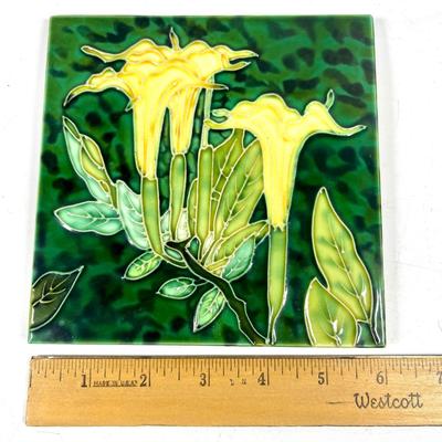 Green lily flowers coaster