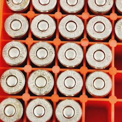 SUPER X .38 AMMO & PLASTIC CASE