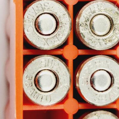 SUPER X .38 AMMO & PLASTIC CASE