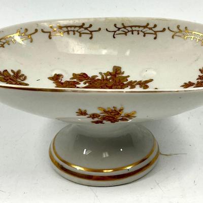 White and red rose pattern pedestal oval dish
