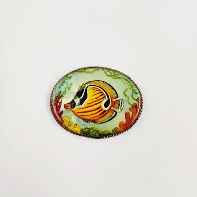 VINTAGE SHELL HANDPAINTED TROPICAL FISH ART BROOCH