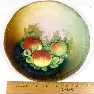 Fruit patterned decorative plate Bavarian