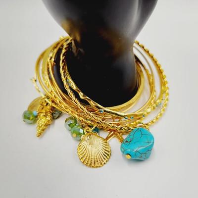 CUTE GOLD TONED & TURQUOISE BANGLE BRACELET SET