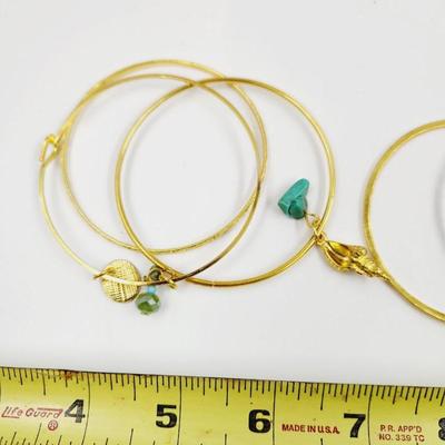 CUTE GOLD TONED & TURQUOISE BANGLE BRACELET SET