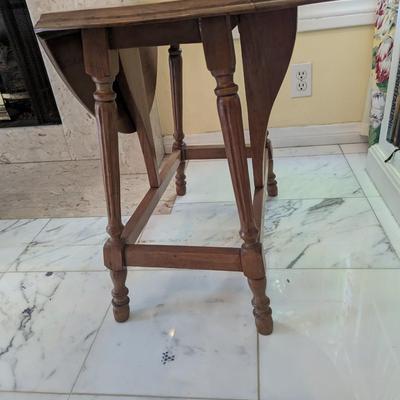 Folding Wood End Table 