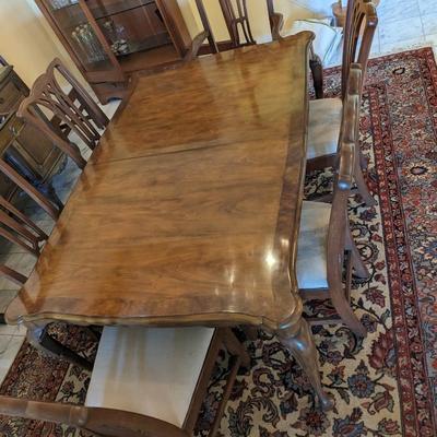 Formal Dining Table & Chairs 