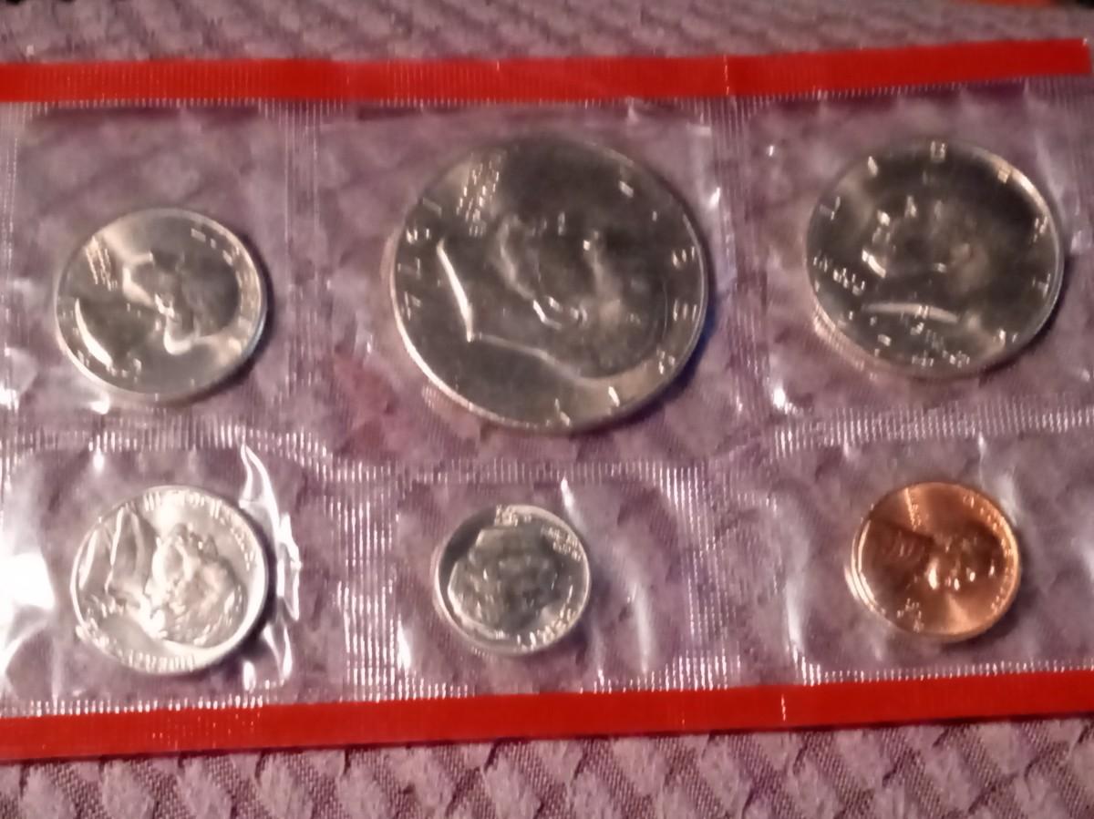 1974 Mint Set Sealed | EstateSales.org