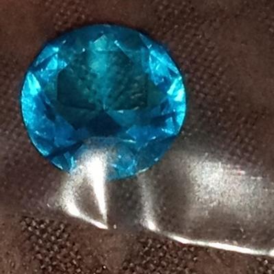 8ct. London Blue Topaz