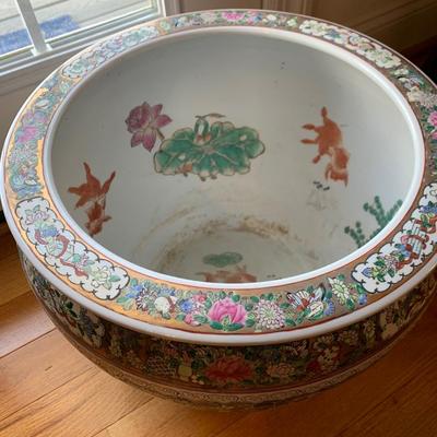Large Clean Asian Planter No chips, cracks or errors