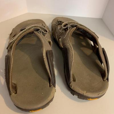 Merrel Size 12 Sandals