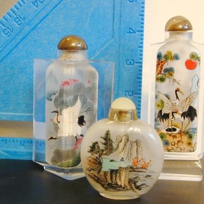3 Reverse Painted Snuff Bottles Lot 440