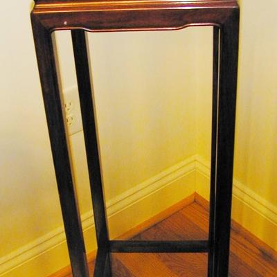 Vintage Square Wood Plant Stand Lot 428