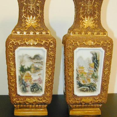 2 Very Ornate Asian Vases Lot 417
