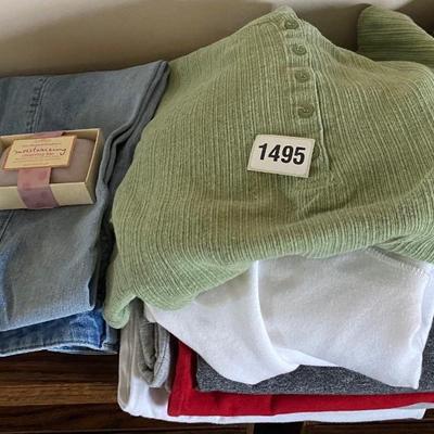 Size 12 Ladies Jeans and 9 1/2 shoes