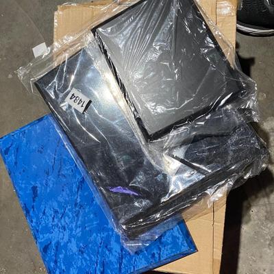 3 sizes of plaque boards