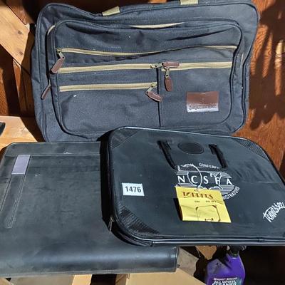 2 bags and a organizer