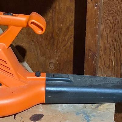 Electric blower